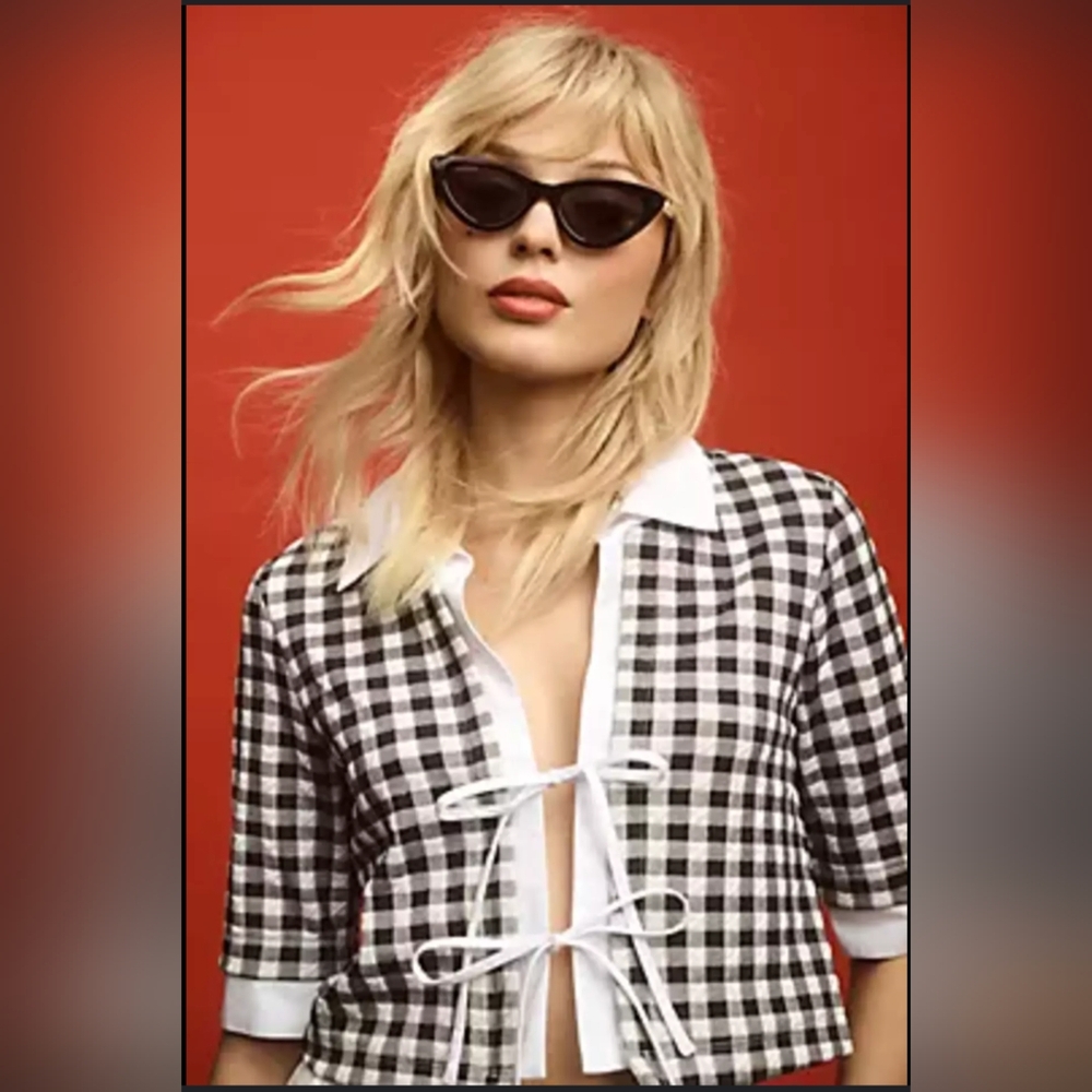 Anthropologie front tie gingham top Small